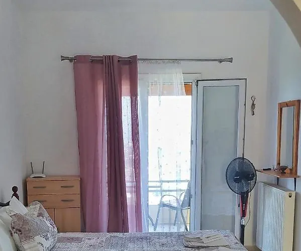 Hellmann Дом отдыха Афионас